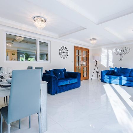 The Green- Beautiful & Spacious 5 Bed Detached In Worsley, Manchester מראה חיצוני תמונה