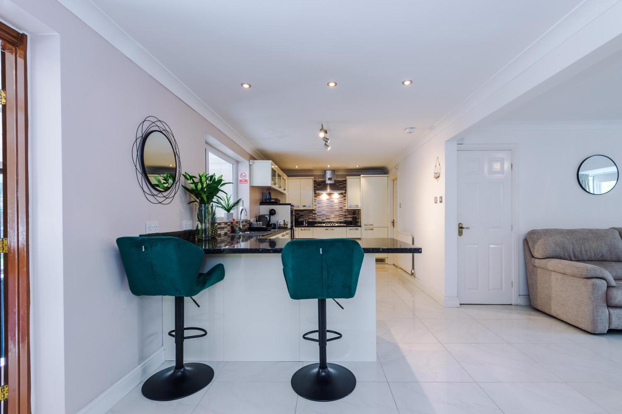 The Green- Beautiful & Spacious 5 Bed Detached In Worsley, Manchester מראה חיצוני תמונה